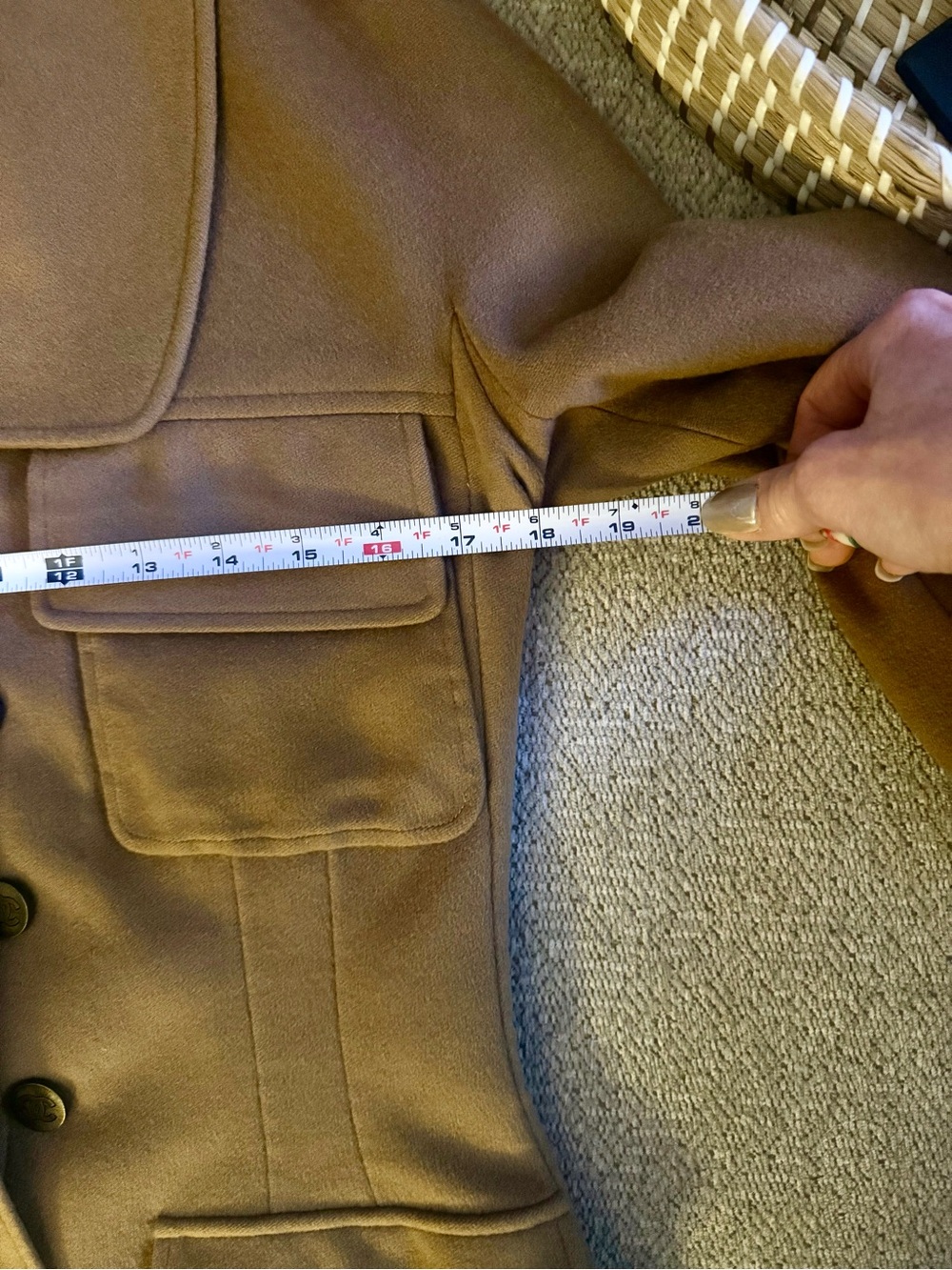 Chanel Cashmere Jacket - 36 - Picture 12 of 15